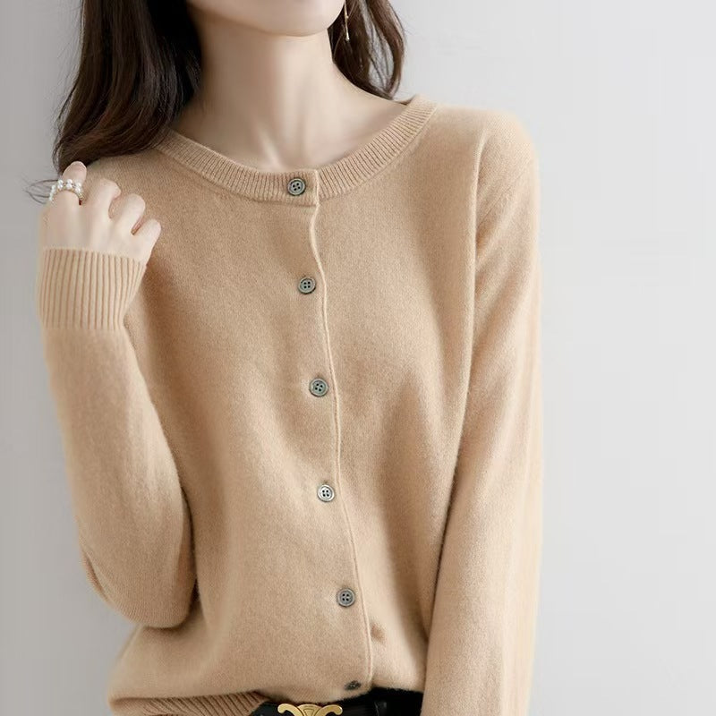 Women's Round Neck Knitted Cardigan