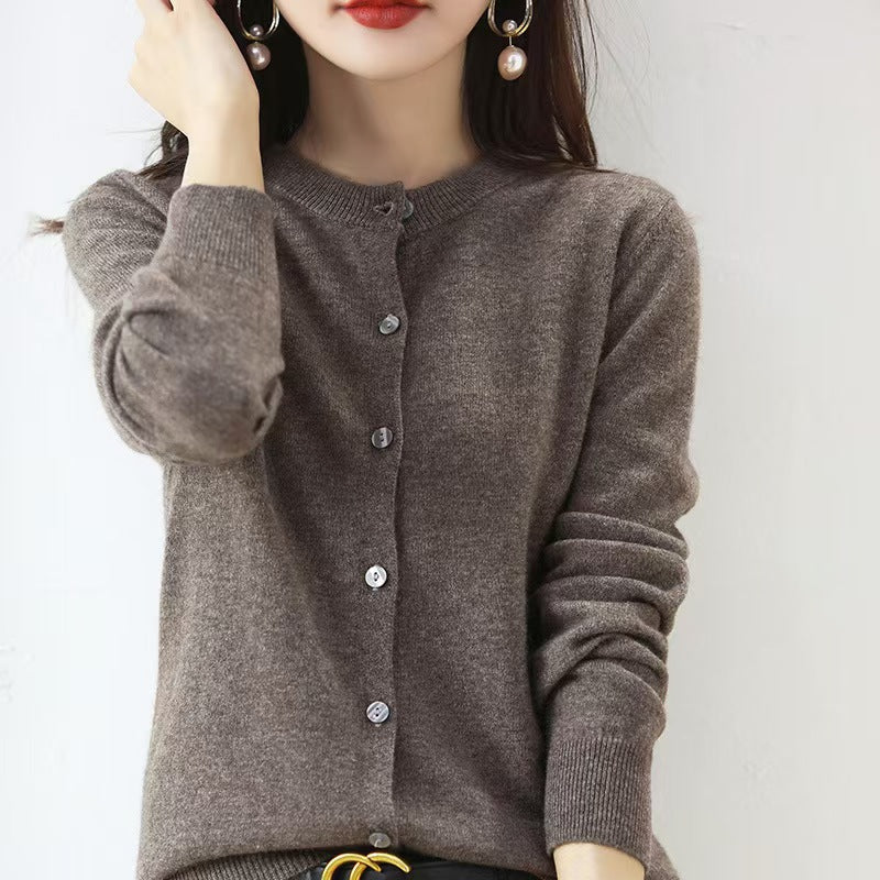 Women's Round Neck Knitted Cardigan