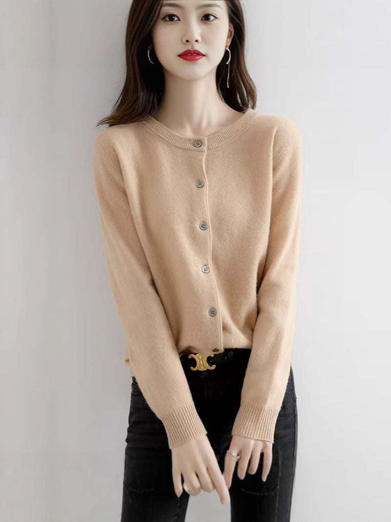 Women's Round Neck Knitted Cardigan