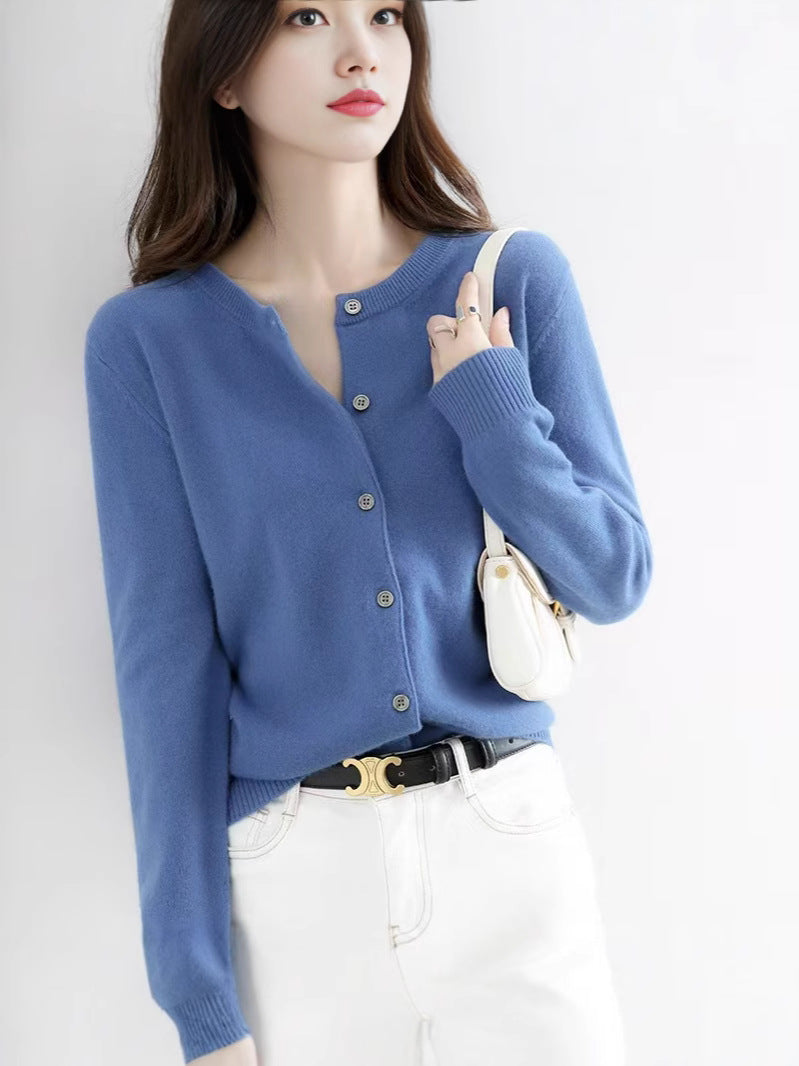 Women's Round Neck Knitted Cardigan