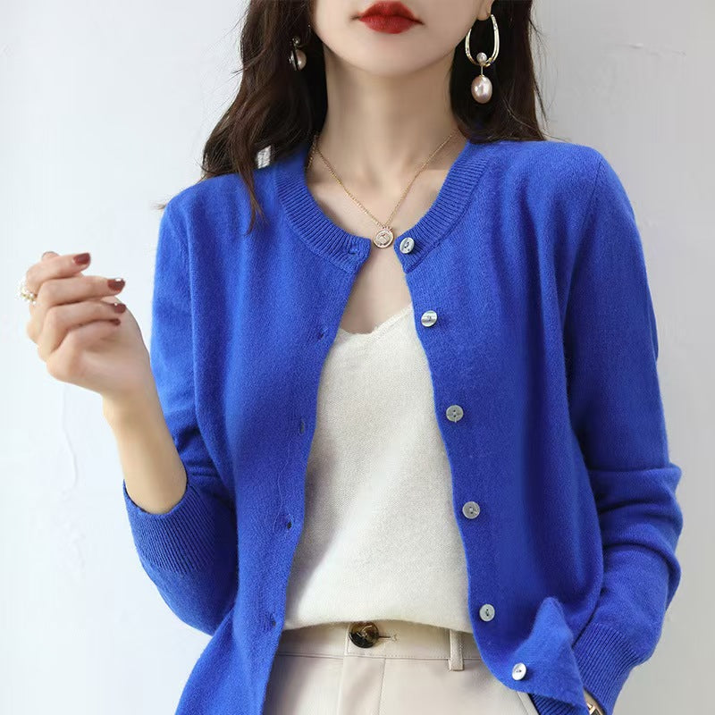 Women's Round Neck Knitted Cardigan